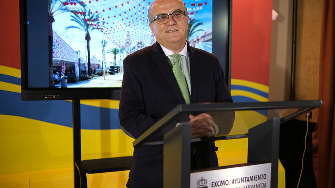 El concejal de Cultura y Fiestas, Manuel Lobato, en su comparecencia pública.