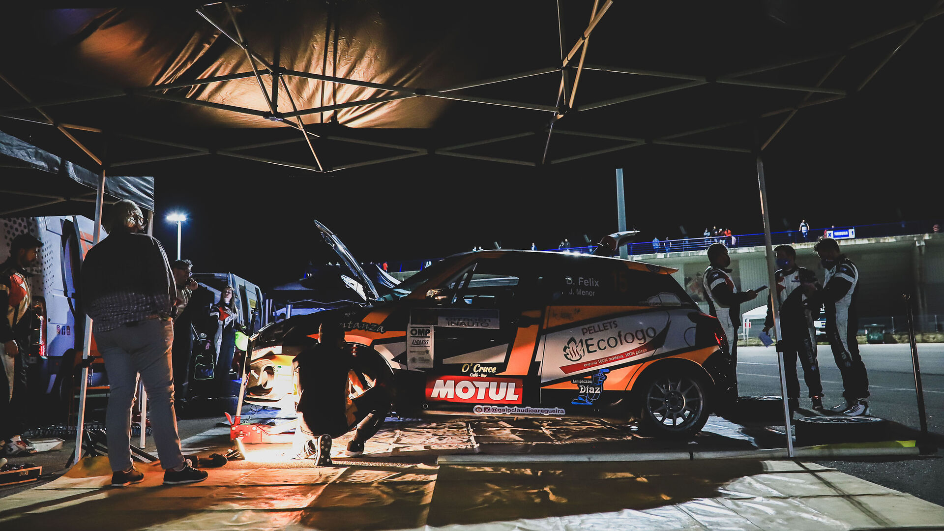 Im&aacute;genes del tramo nocturno del Rallye Ciudad de Jerez en el Circuito