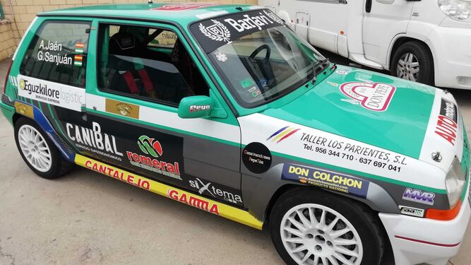 El piloto jerezano Amador Jaén participará en el evento en tierras cántabras con su famoso ‘Soplillo’, un Renault R5 GT Turbo.