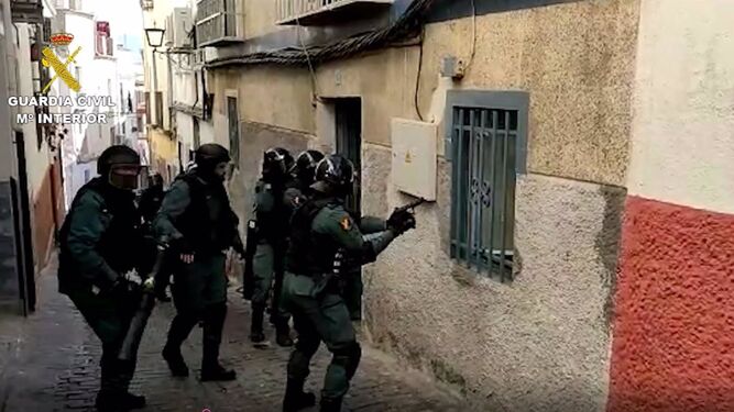 Detenidas 28 personas en Jaén al desarticular un grupo dedicado al tráfico de drogas