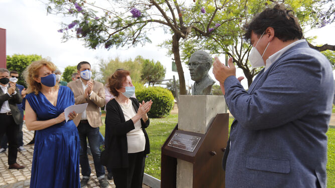 Inauguración del busto de José Ponce Bernal.