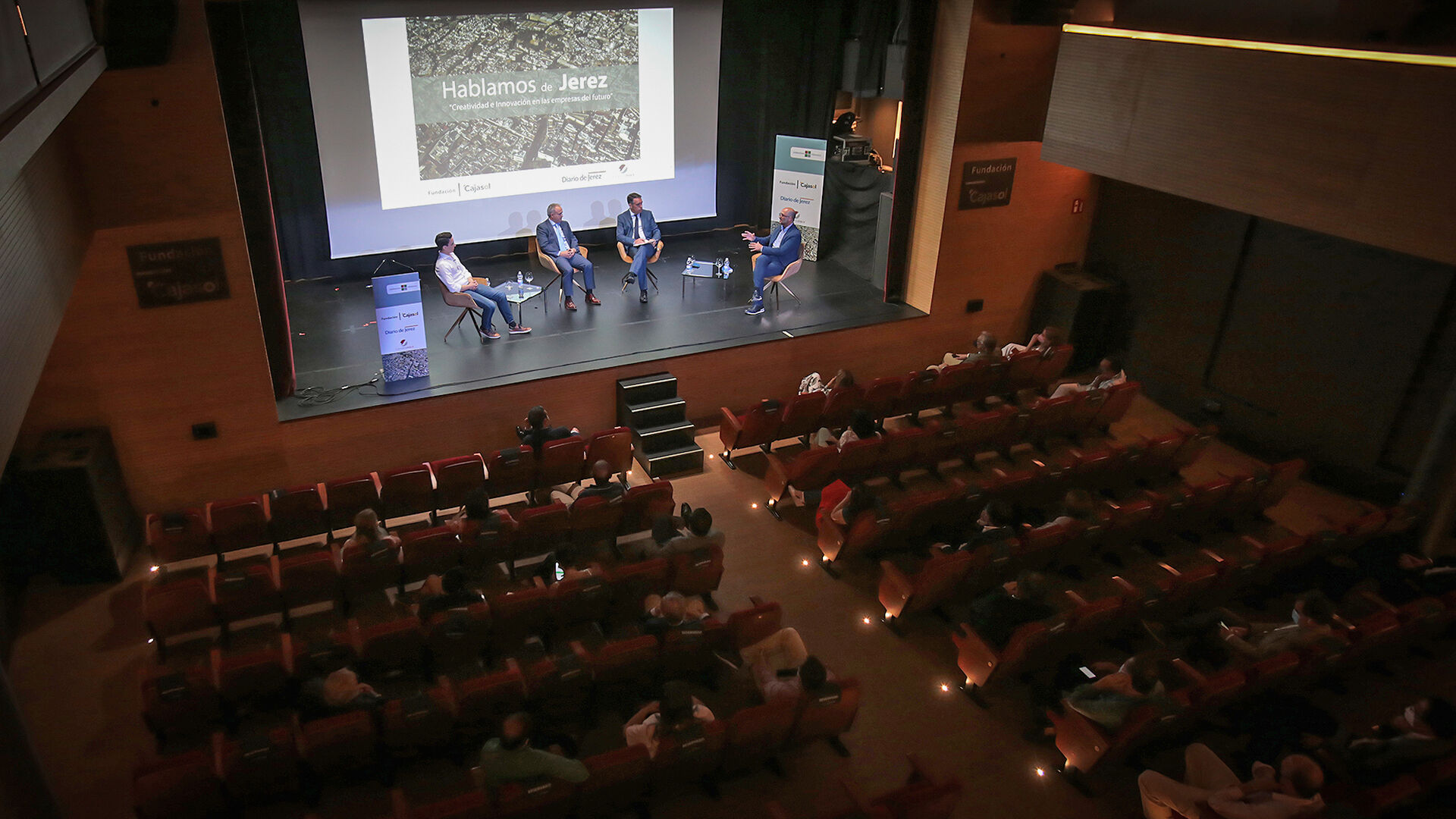 Jornada T&eacute;cnica del Grupo Joly celebrada en el Auditorio Cajasol de Jerez