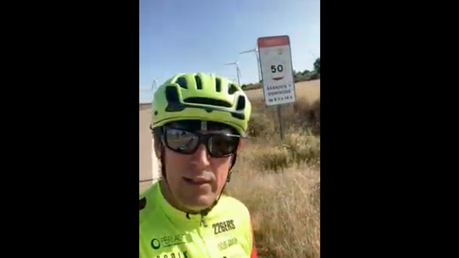 Imagen de la denuncia en vídeo realizada por un ciclista en Zaragoza