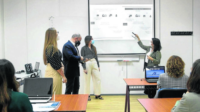 ESIC Sevilla sigue aumentando sus alumnos para los posgrados en Management, Marketing y Tecnología