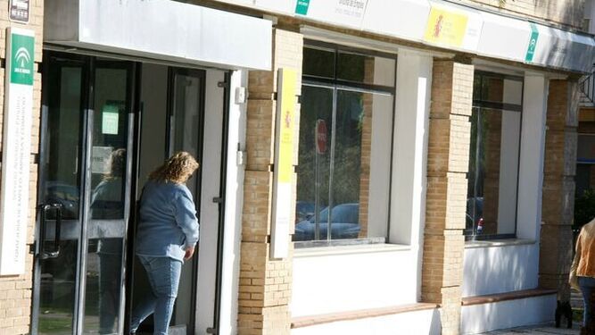 Las cifras de desempleo en El Puerto afectan a un mayor número de mujeres.