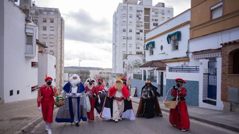 Los Reyes Magos de la Fundaci&oacute;n Alal&aacute;, en Estancia Barrera