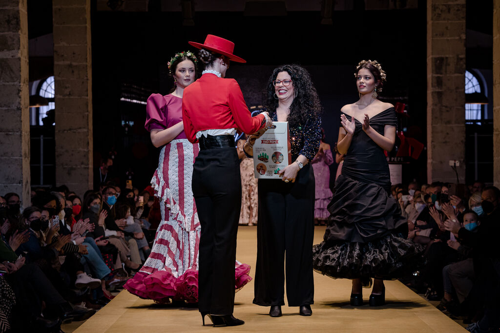 El desfile de Isabel Aved&uacute;, Luisa Reyes e Inma Castrej&oacute;n en la Pasarela Flamenca de Jerez, todas las fotos