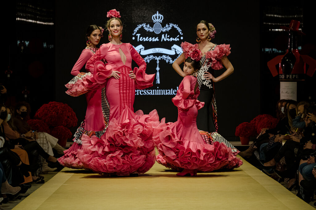 El desfile de Teressa Ninu en la Pasarela Flamenca de Jerez, todas las fotos
