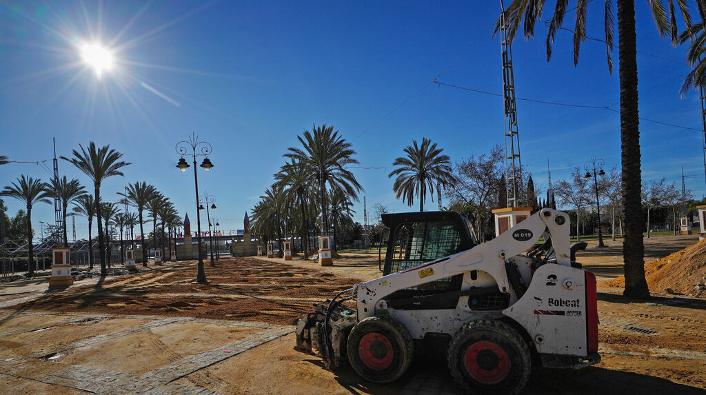 Ya han comenzado los trabajos para renovar el albero en el parque Gonz&aacute;lez Hontoria.