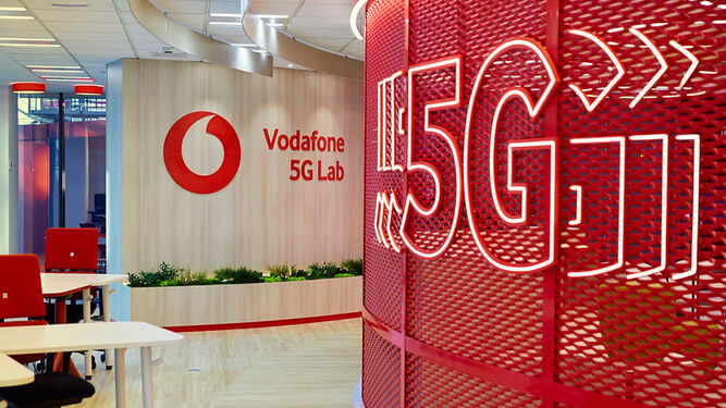 Una oficina de Vodafone con su laboratorio de 5G