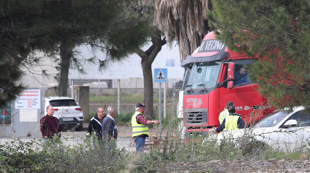 Siguen los paros de los transportistas de Plataforma en Jerez