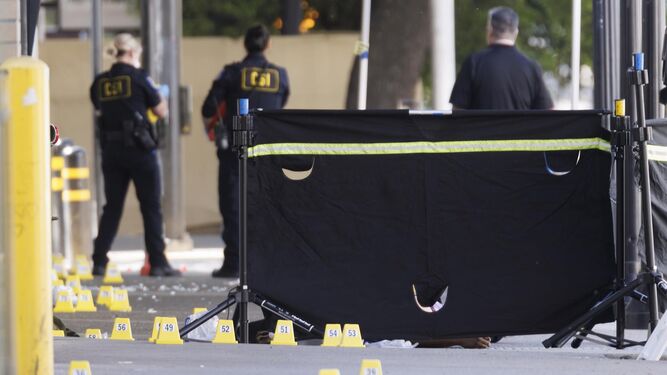 Un tiroteo deja seis muertos y 12 heridos en California