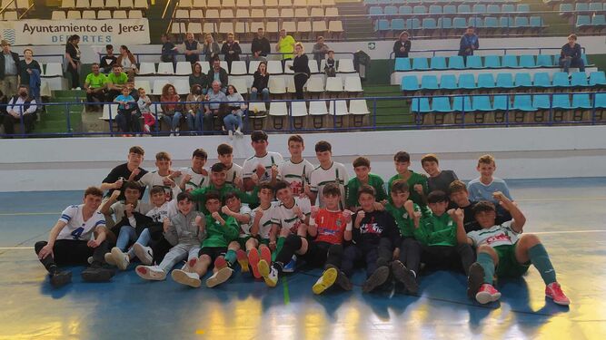 El San José Obrero infantil se ha proclamado campeón de Liga de Cádiz invicto.