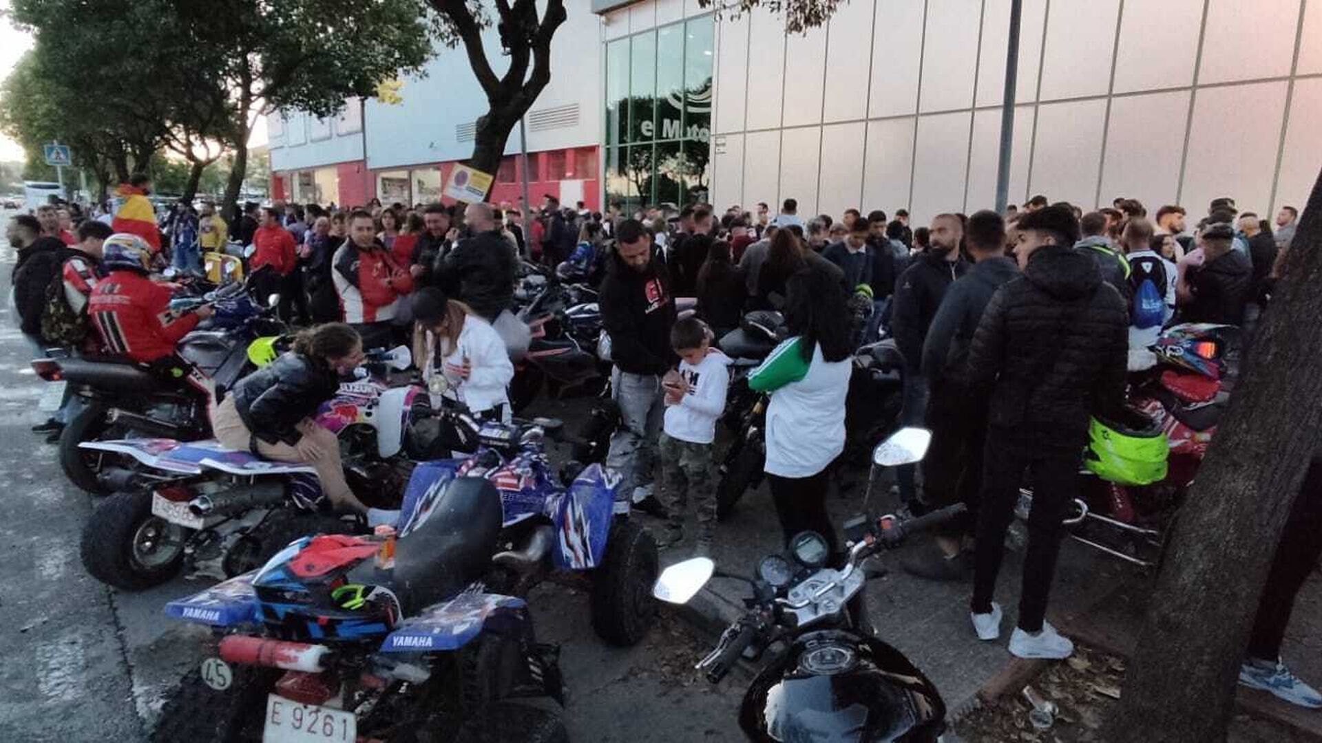 Los moteros ya est&aacute;n en Jerez para el Gran Premio de MotoGP