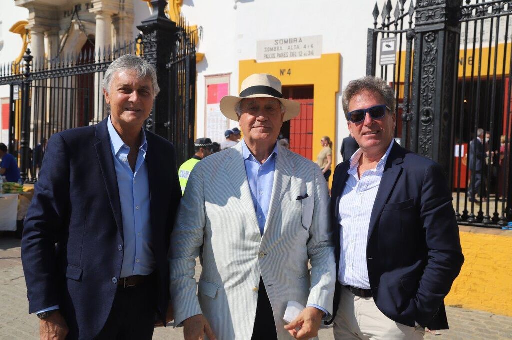Fernando Roca Rey, Ram&oacute;n Valencia y Michael Woodman