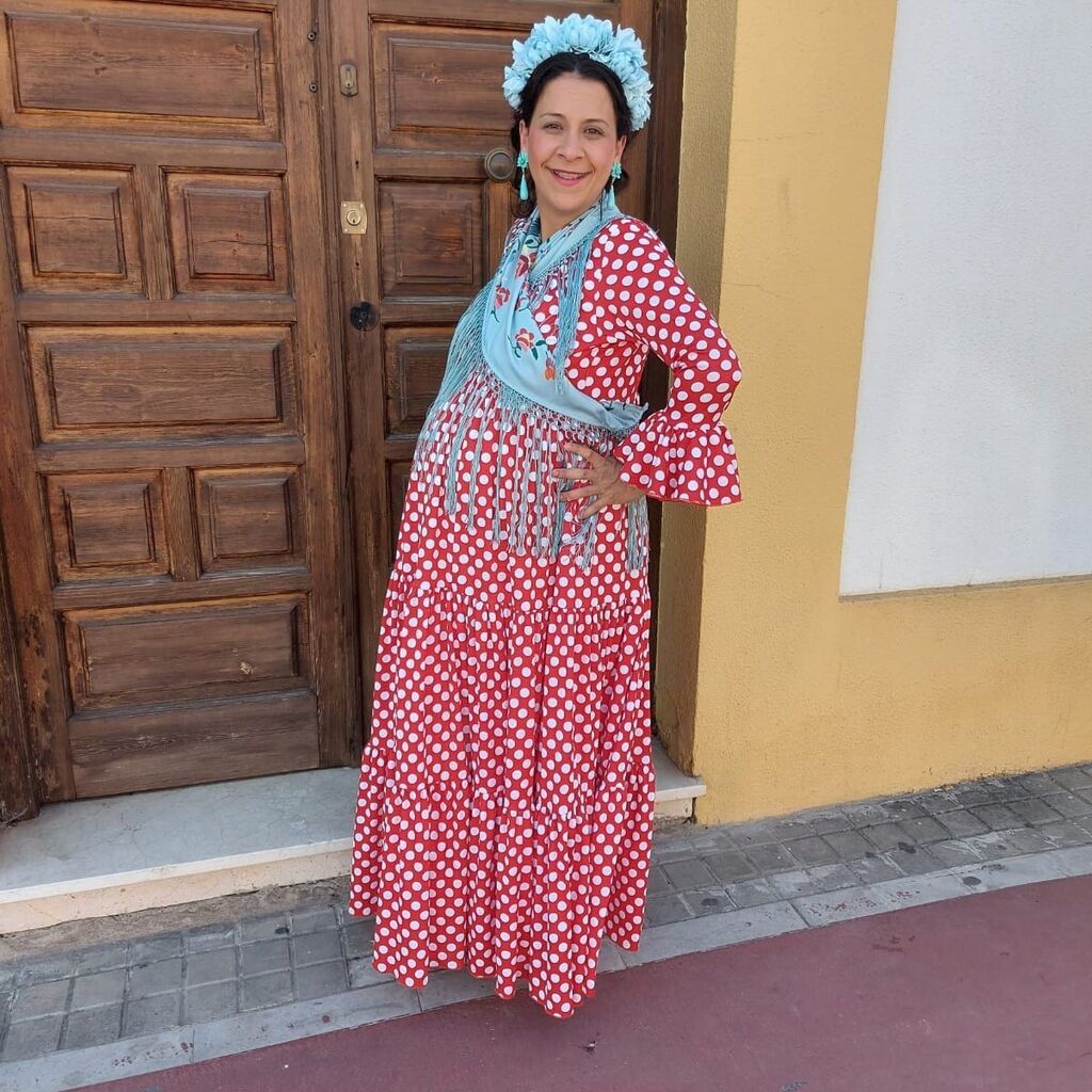 Los trajes de Roc&iacute;o Mart&iacute;n desfilan en la Feria de Jerez