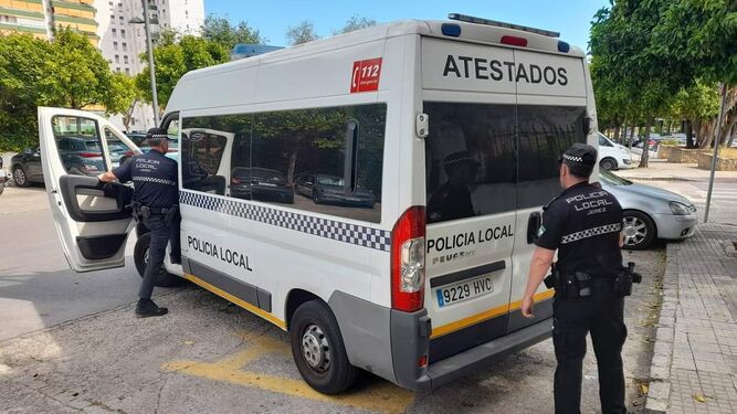 La furgoneta de atestados de Policía Local de Jerez.
