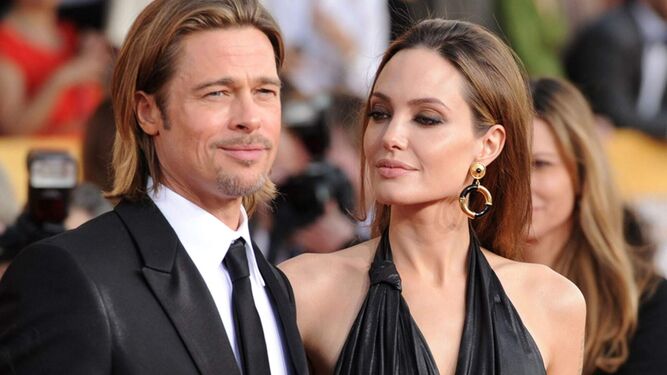 Brad Pitt y Angelina Jolie, cuando eran una feliz pareja hace más de 15 años.