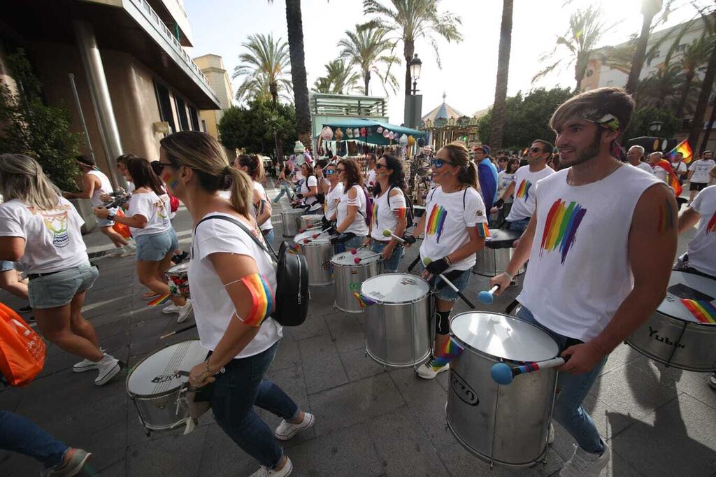 Manifestaci&oacute;n por el Orgullo LGTBIQA+ en Jerez