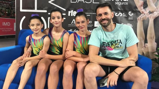 Cayetana Vega, Lilia Sánchez y Mar Horrillo, campeonas de España alevín.