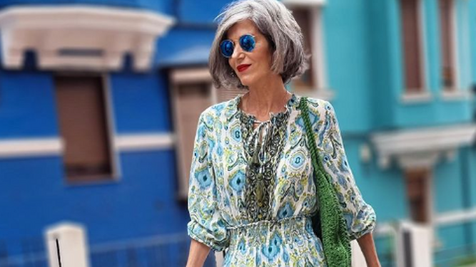 Los mejores looks de verano de las mujeres mayores de 50 que quieren copiar las de 20.