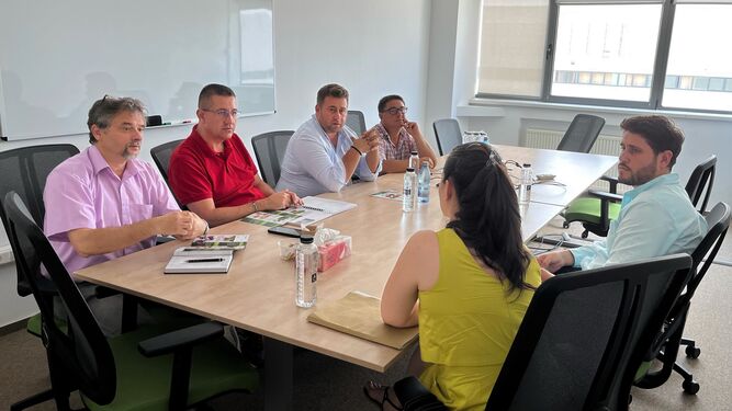 Reunión de trabajo de las empresas participantes en la misión de Extenda a Rumanía y Hungría.