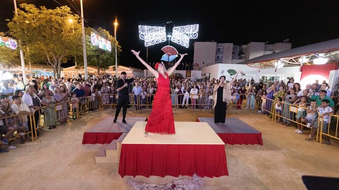 Un momento del espectáculo inaugural de la Feria y Fiestas Patronales de Trebujena.