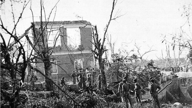 Casa de la familia Palacios destrozada por la Explosión del 47.