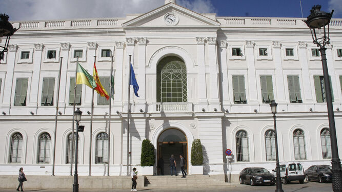 Una imagen del Ayuntamiento de El Puerto.