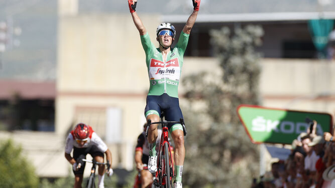 El danés Mads Pedersen (Trek Segafredo) se impone vencedor de la 13ª etapa de La Vuelta España disputada entre las localidades de Ronda y Montilla.