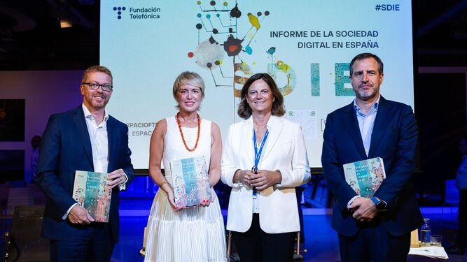 Presentación del Informe de la Sociedad Digital en España.