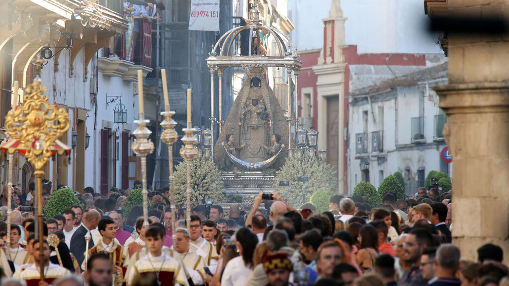 Procesi&oacute;n de la Virgen de la Merced por Jerez