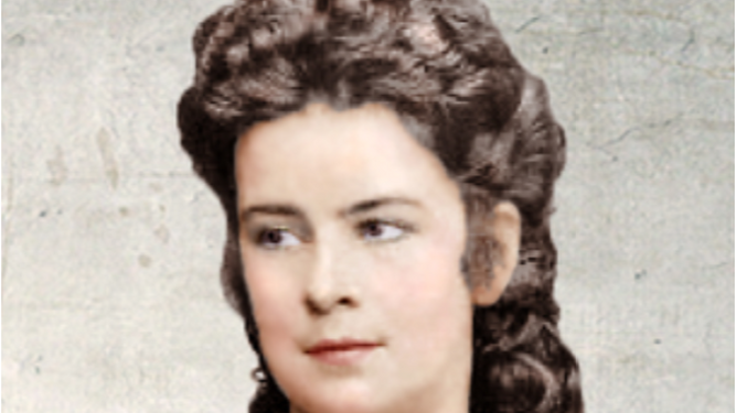 Isabel de Austria-Hungría en un retrato fotográfico coloreado