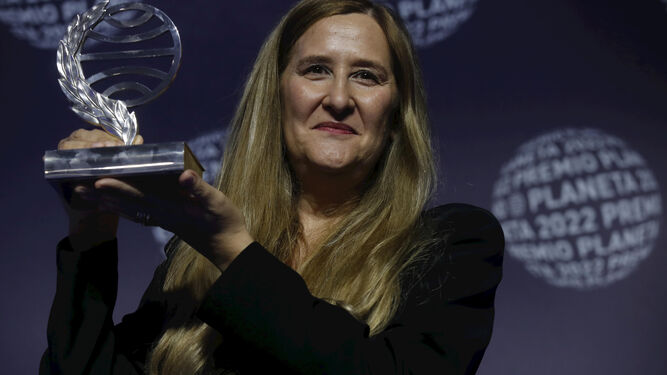 Luz Gabás, este sábado con el Premio Planeta