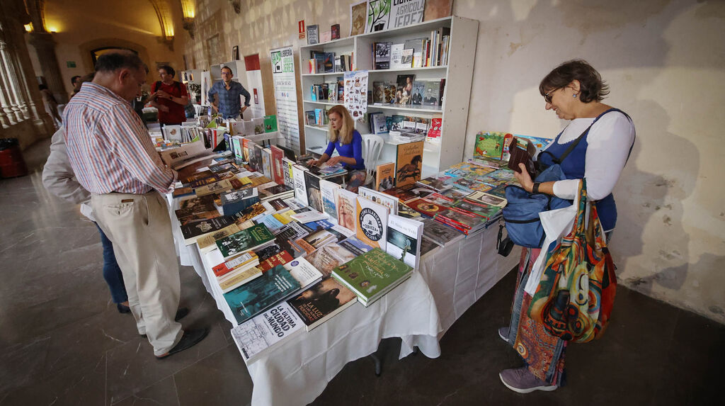 La Feria del Libro de Jerez en los Claustros de Santo Domingo