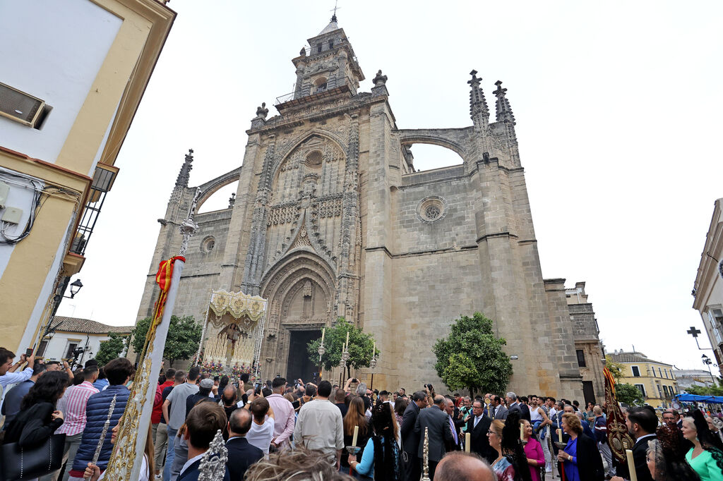 Procesi&oacute;n de Madre de Dios del Rosario de Capataces y Costaleros en Jerez