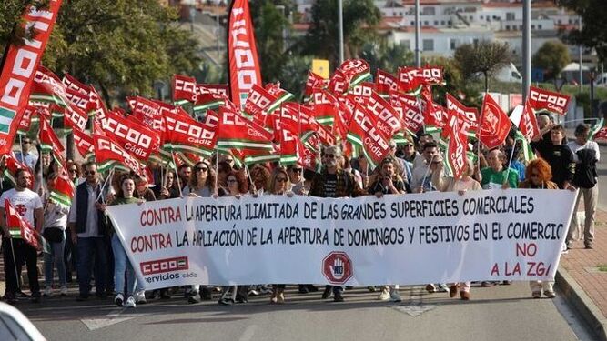 Manifestación en Jerez contra la liberalización de los horarios comerciales.
