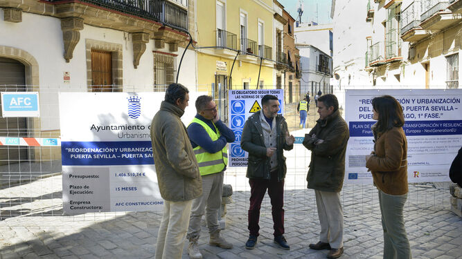 José Antonio Díaz, en su visita a las obras del eje Puerta Sevilla-Puerta Santiago.