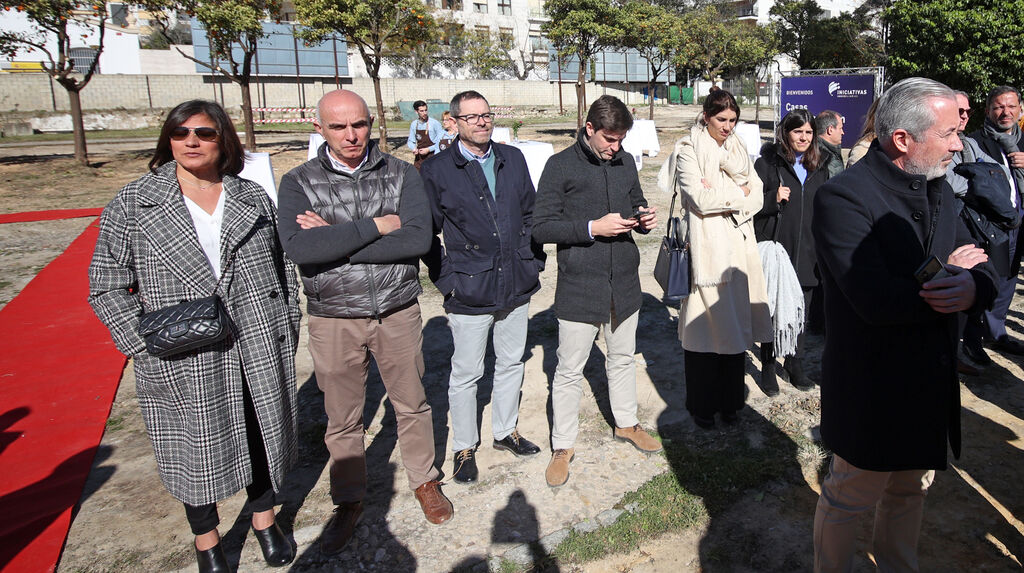 Primera piedra del proyecto residencial Willians Plaza en Jerez