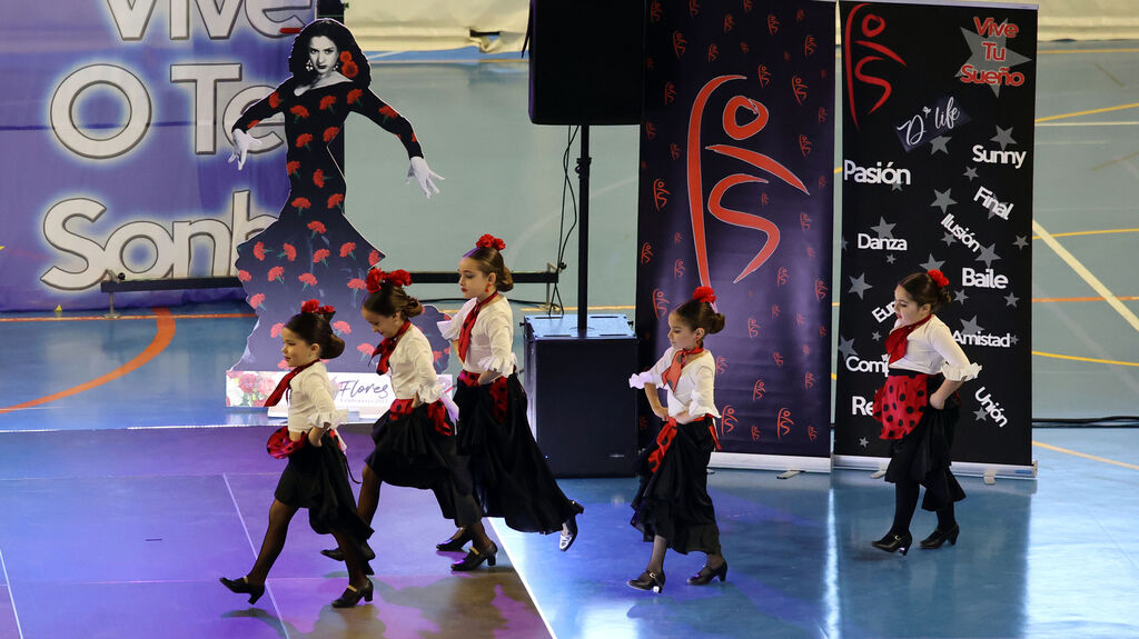 Concurso de baile &lsquo;Dancing Stars&rsquo; en el Palacio de Deportes de Chap&iacute;n en Jerez