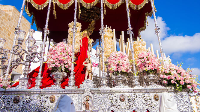 La Virgen del Buen Fin de la hermandad de Prendimiento, en el Martes Santo de 2022 de San Fernando.