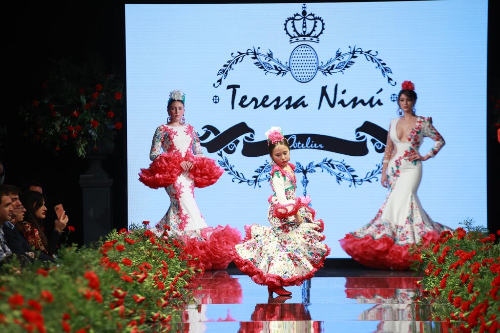 Desfile de Teresa Nin&uacute; - Atelier Nuria Chaparro en la Pasarela Flamenca Jerez T&iacute;o Pepe 2023