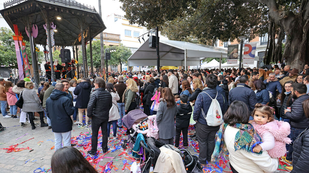 Gala de Carnaval de Jerez en la plaza del Banco con Mart&iacute;nez Ares