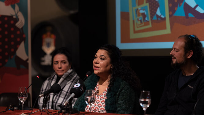 Eva Yerbabuena, La Macanita y Canito, durante la rueda de prensa.