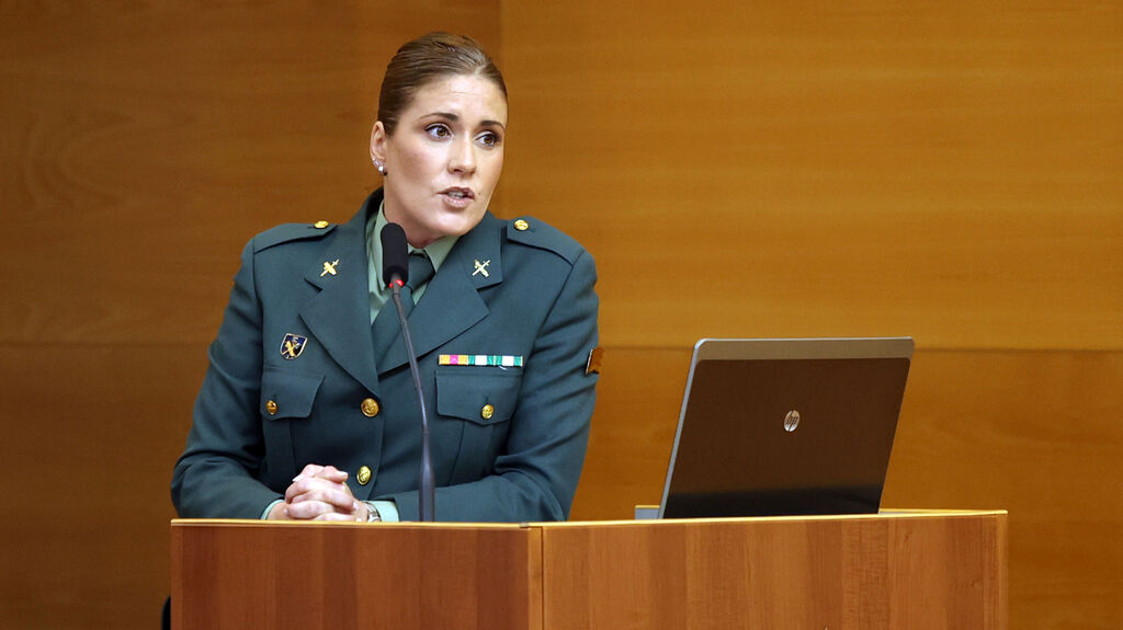 La mujer en la Guardia Civil, debate en la UCA en Jerez con motivo del 8M