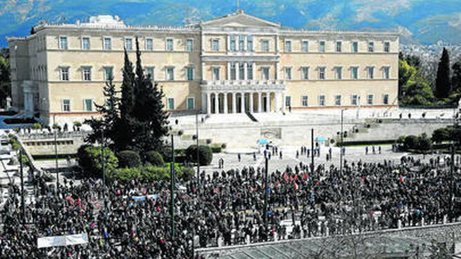 La manifestación, frente al Parlamento griego, en la Plaza Sintagma.