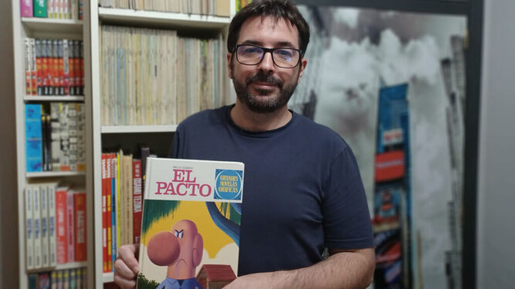 El dibujante Paco Sordo presenta 'El pacto' en Jerez