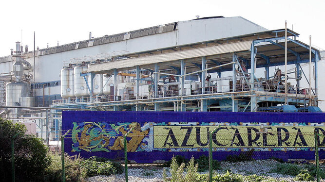 Imagen de la Azucarera del Guadalcacín, antes de su demolición tras el cierre de la fábrica.
