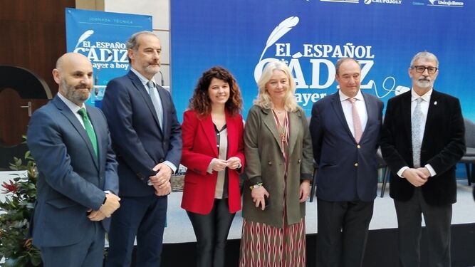 Representantes de las instituciones coorganizadoras de la Jornada Técnica ‘El español de Cádiz, de ayer a hoy’.