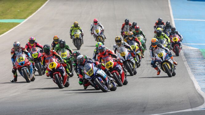 El Campeonato de España ESBK vuelve al Circuito de Jerez.